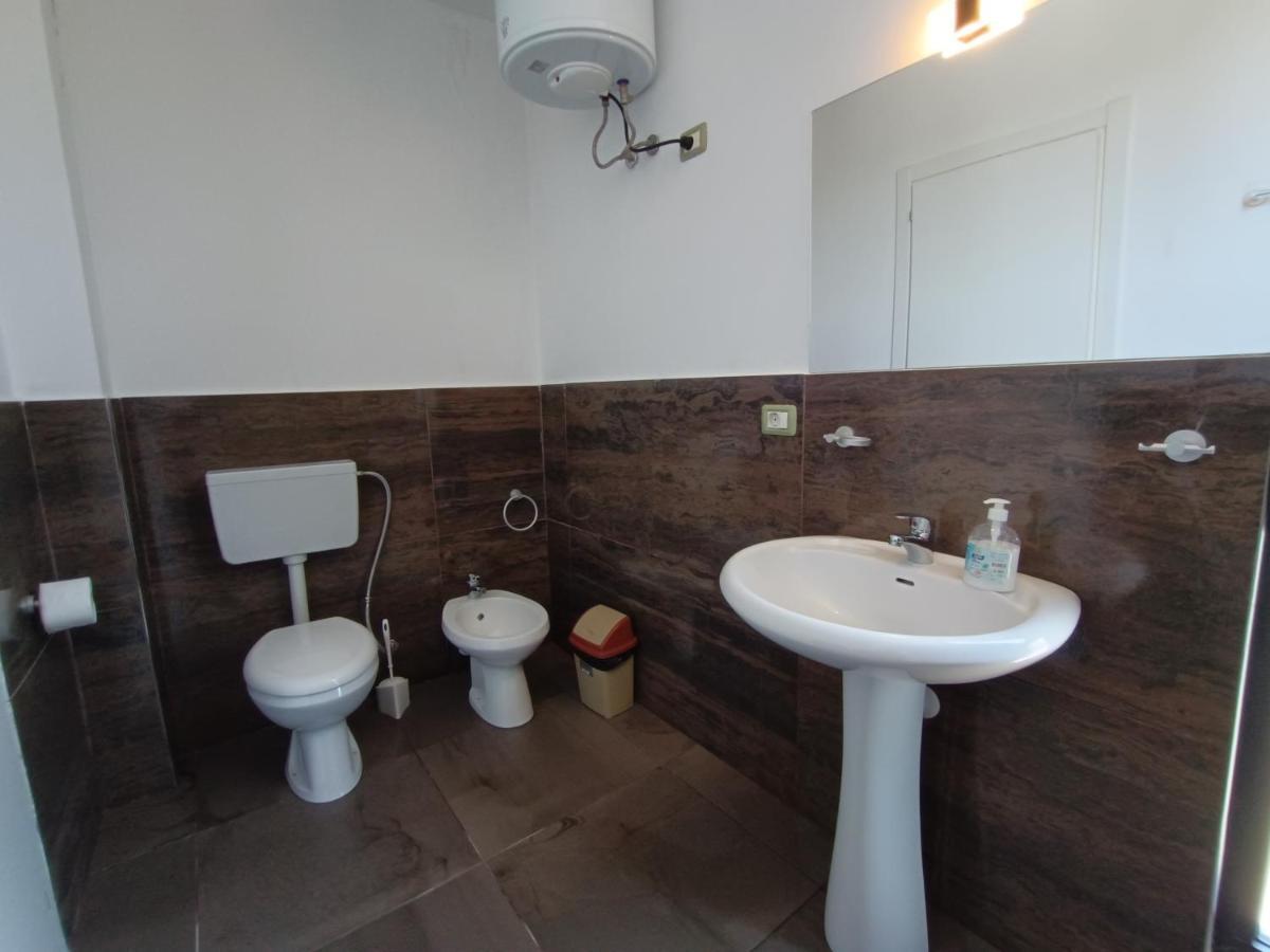 Kavalona Park Hotel Vlora Szoba fotó