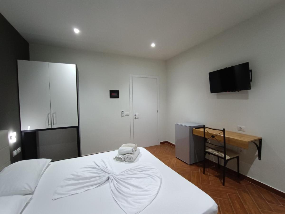 Kavalona Park Hotel Vlora Kültér fotó
