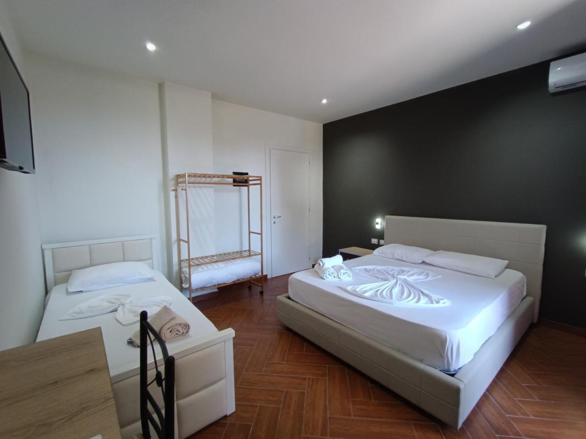 Kavalona Park Hotel Vlora Kültér fotó