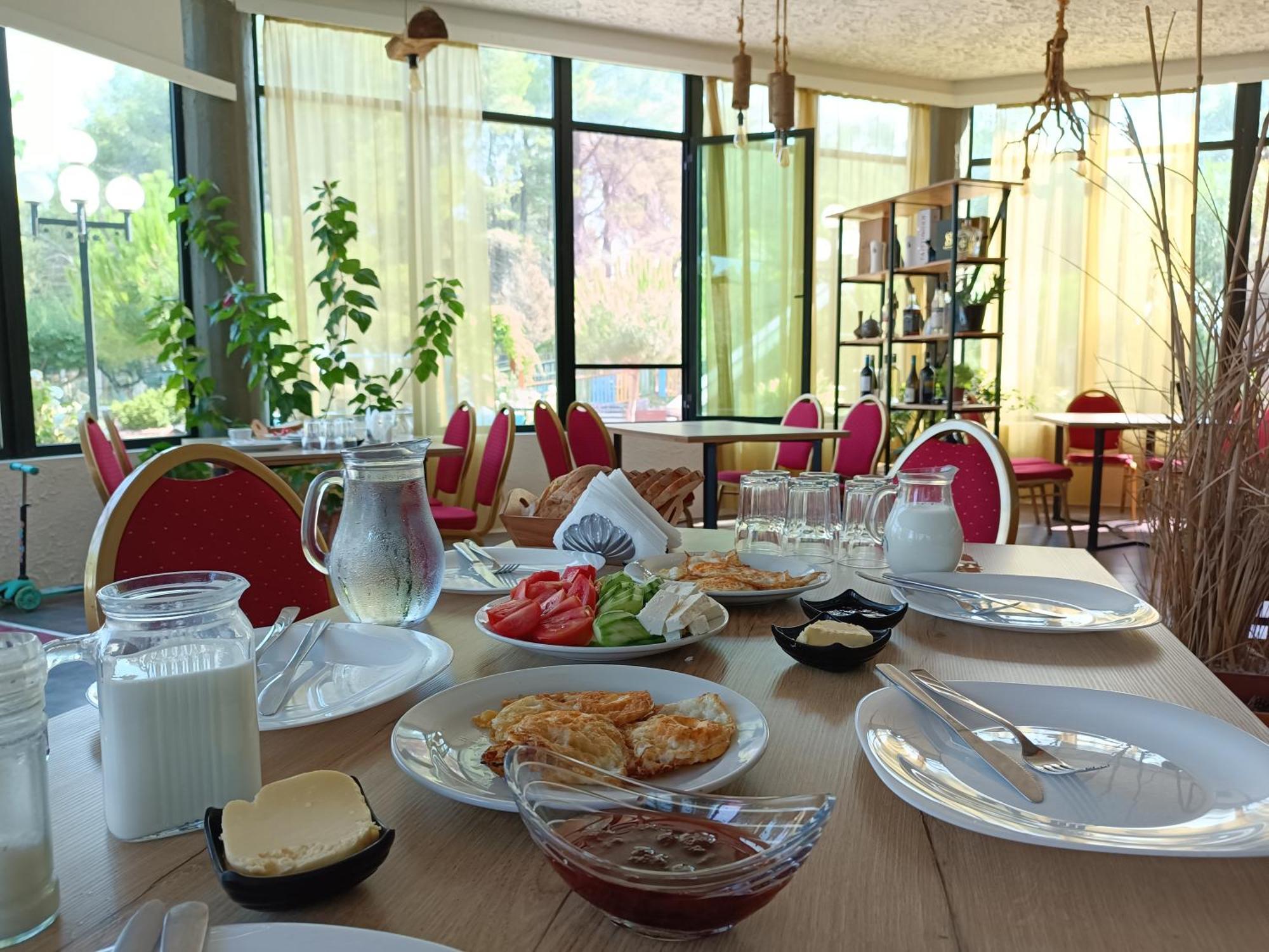 Kavalona Park Hotel Vlora Kültér fotó