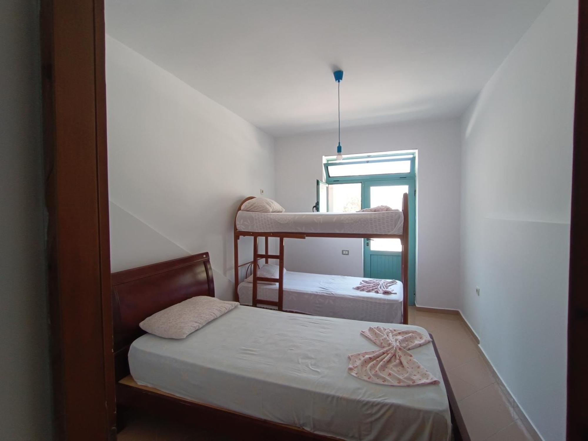 Kavalona Park Hotel Vlora Szoba fotó